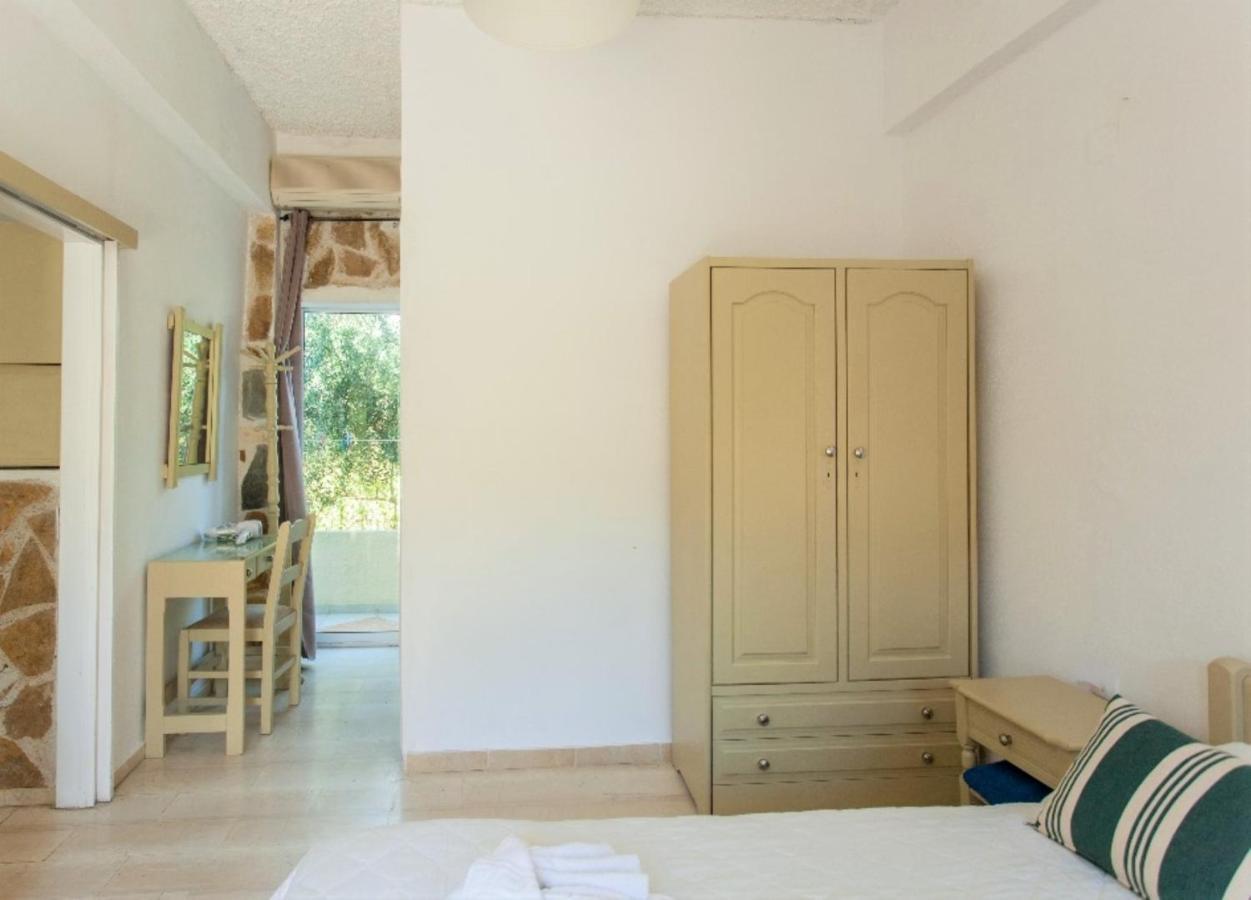 Stavros Villas&Apartments Gerani  Exterior photo