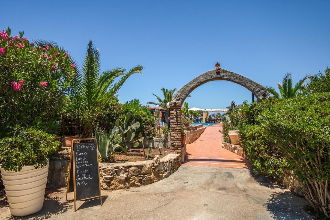 Stavros Villas&Apartments Gerani  Exterior photo